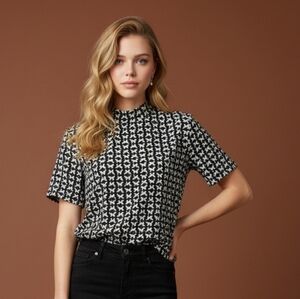 Black and White Patterned Women's Top